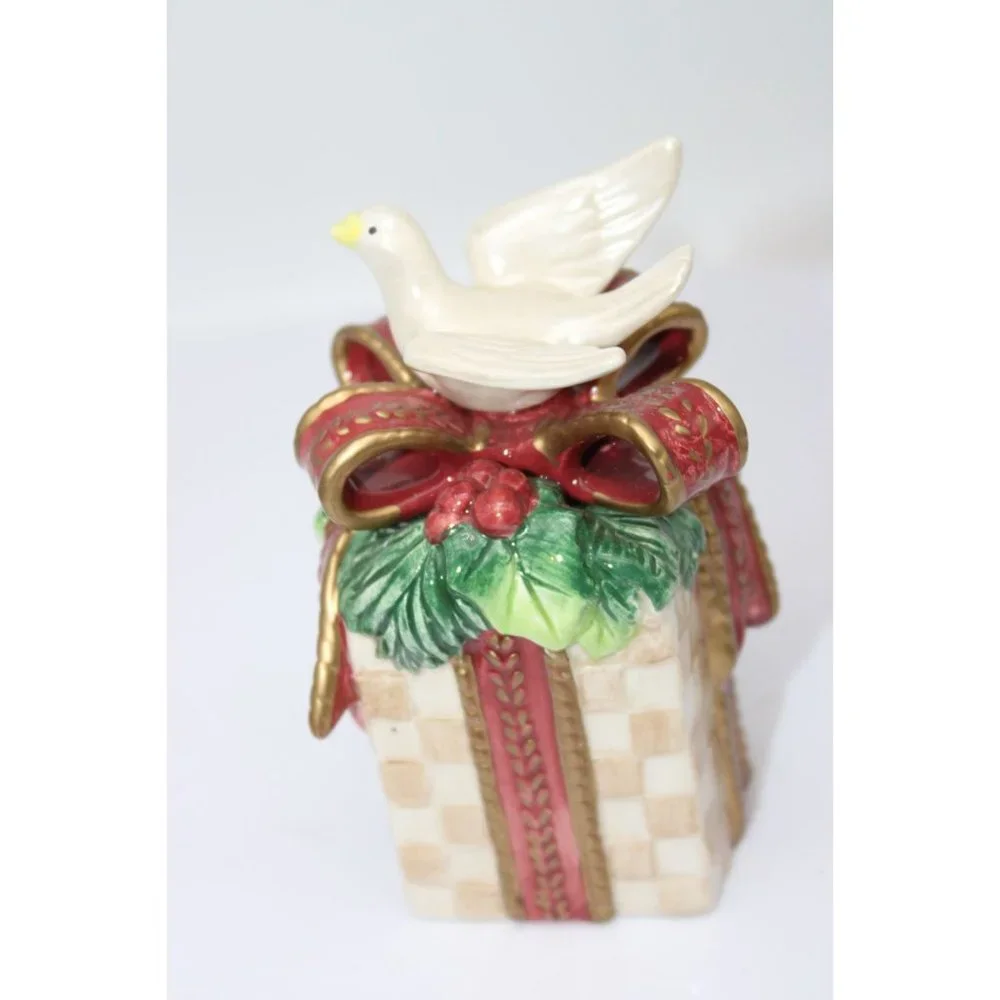 Salt & Pepper Shakers - Fitz & Floyd Gregorian Horse in Stocking & Dove on Gift